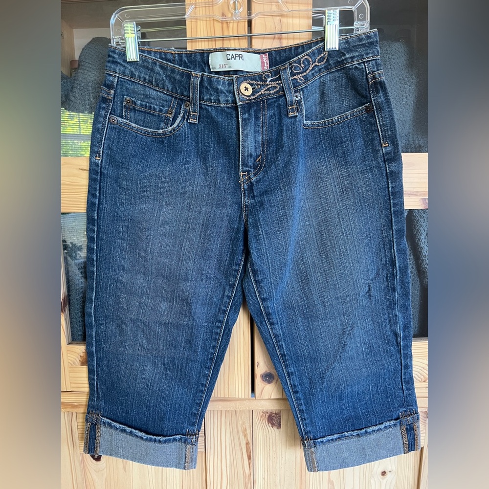 Levi's Dark Blue Embroidered Capri Jeans